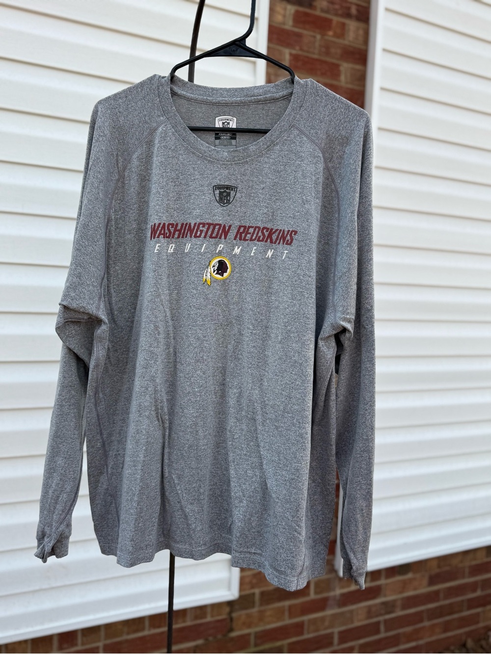 Vintage Reebok NFL Washington Redskins Gray Long-Sleeve Performance Shirt
